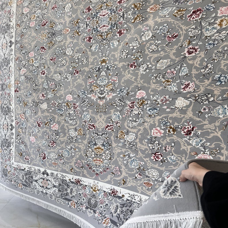 یارا نقره ای